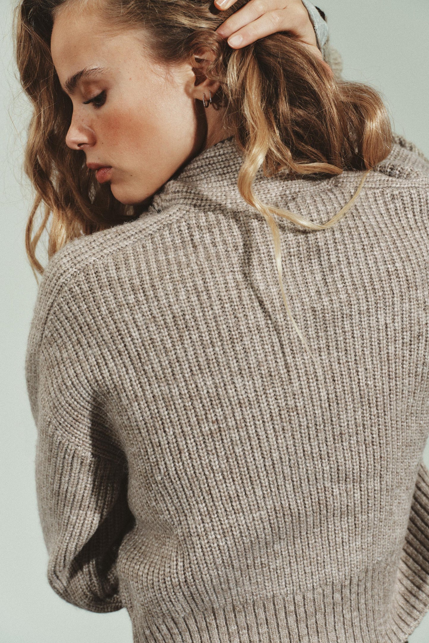 Amélie High Neck Knit