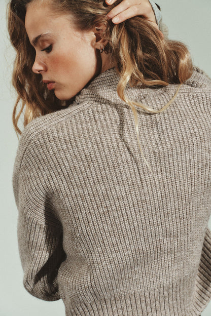 Amélie High Neck Knit