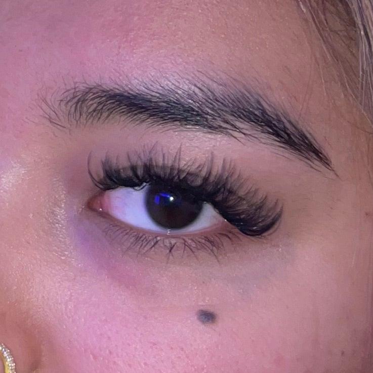 Hybrid Lashes