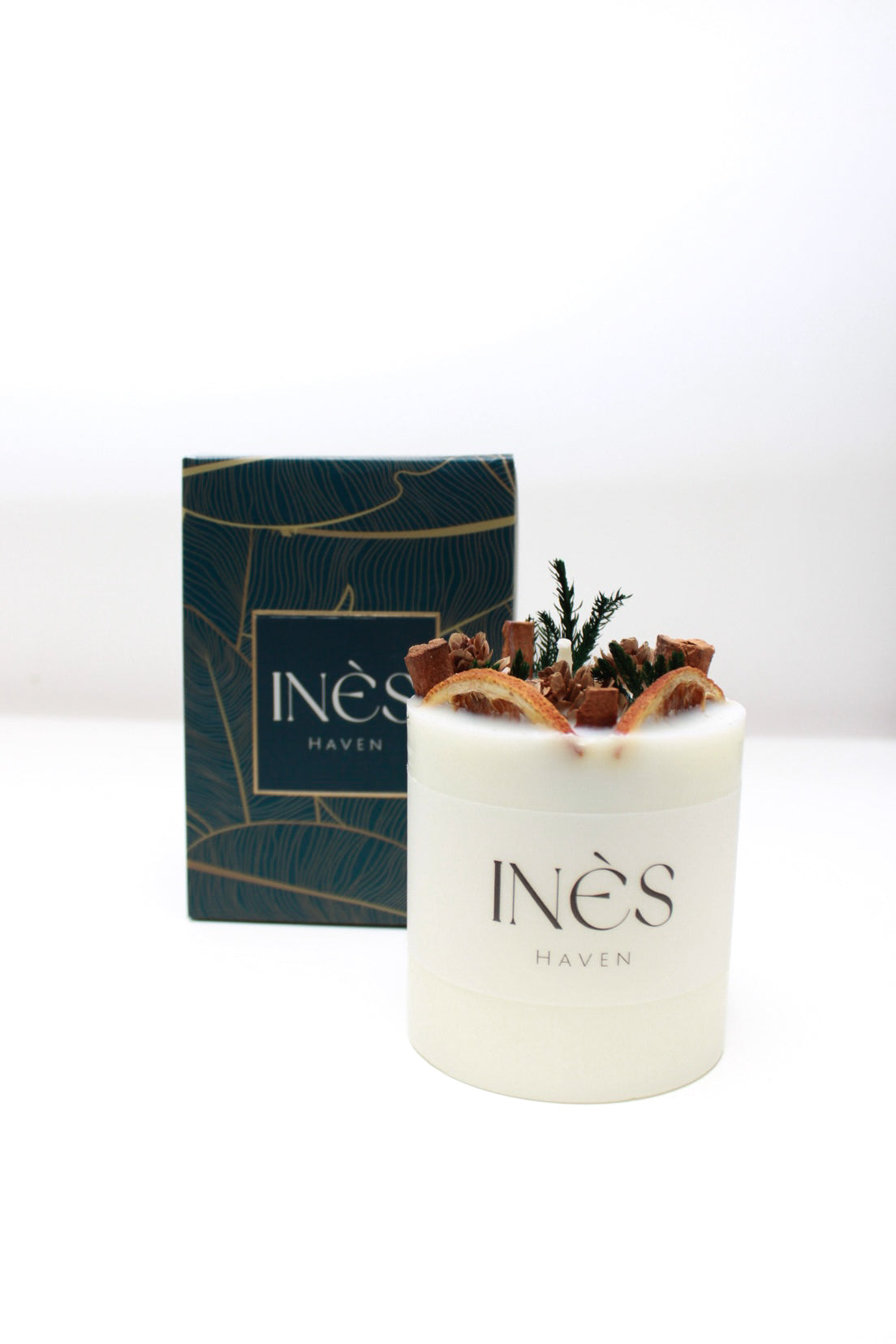 Inès Haven Dried Fruit Candles