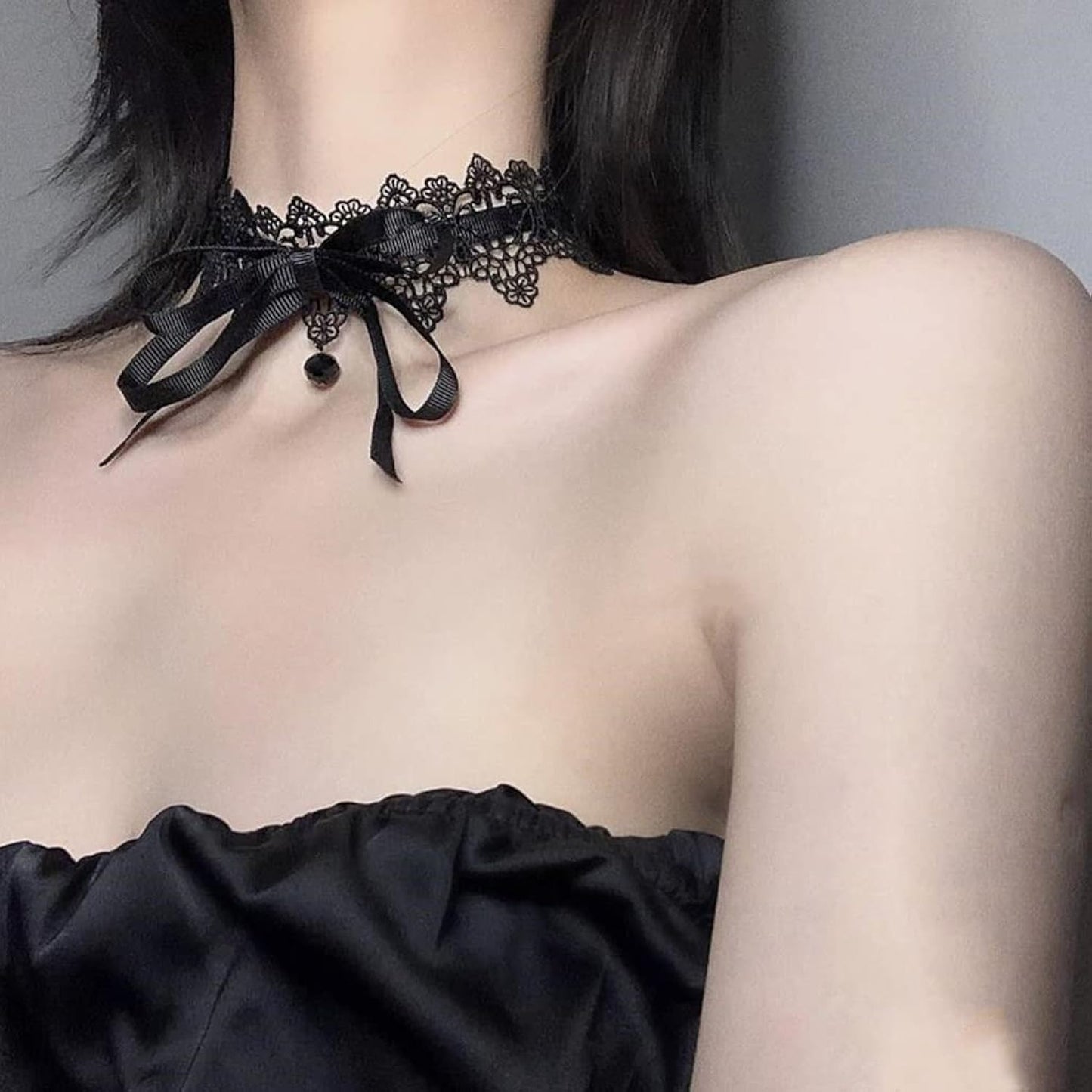 Widow's Collar Choker