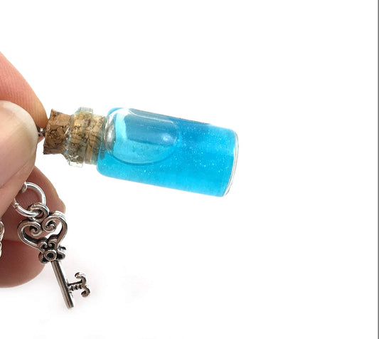 Alice's Last Potion Necklace