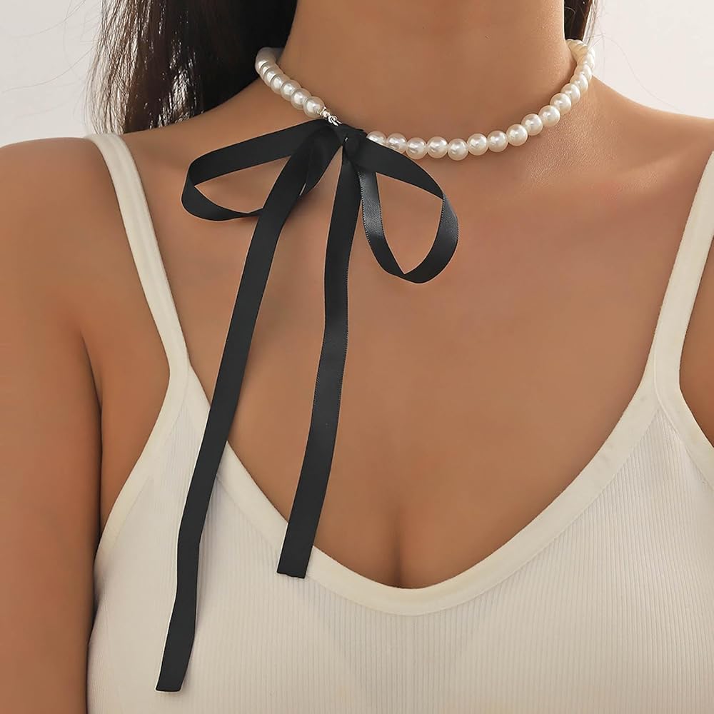 Lost Girl's Pearl Choker