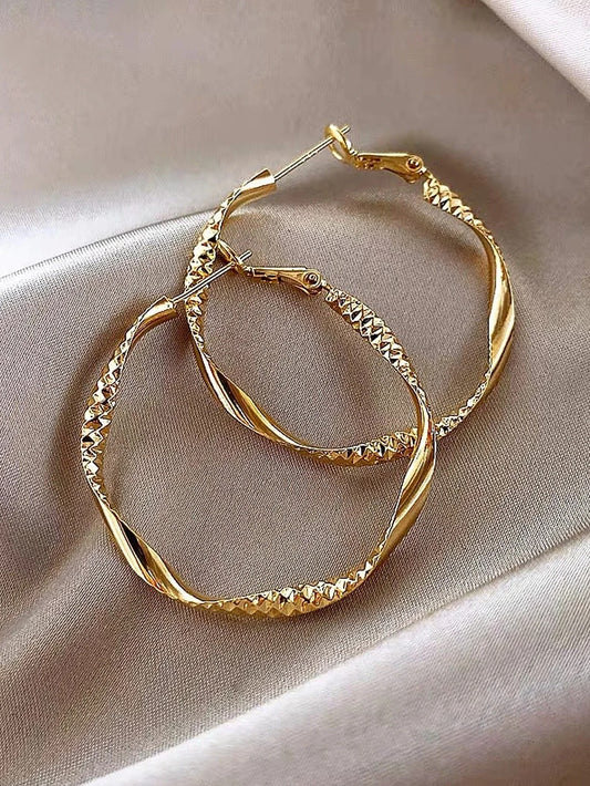 Serica Hoop Earrings